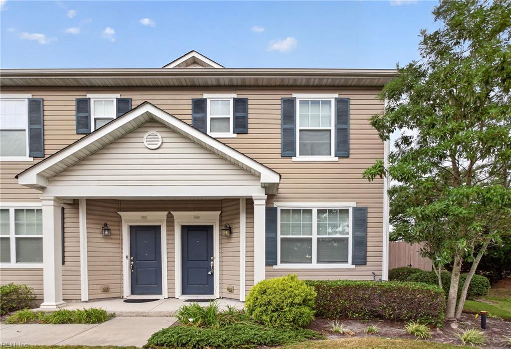 3868 Clarendon WAY Property Photo 1