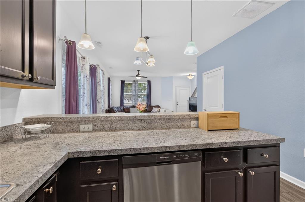 3868 Clarendon Way Property Photo 10