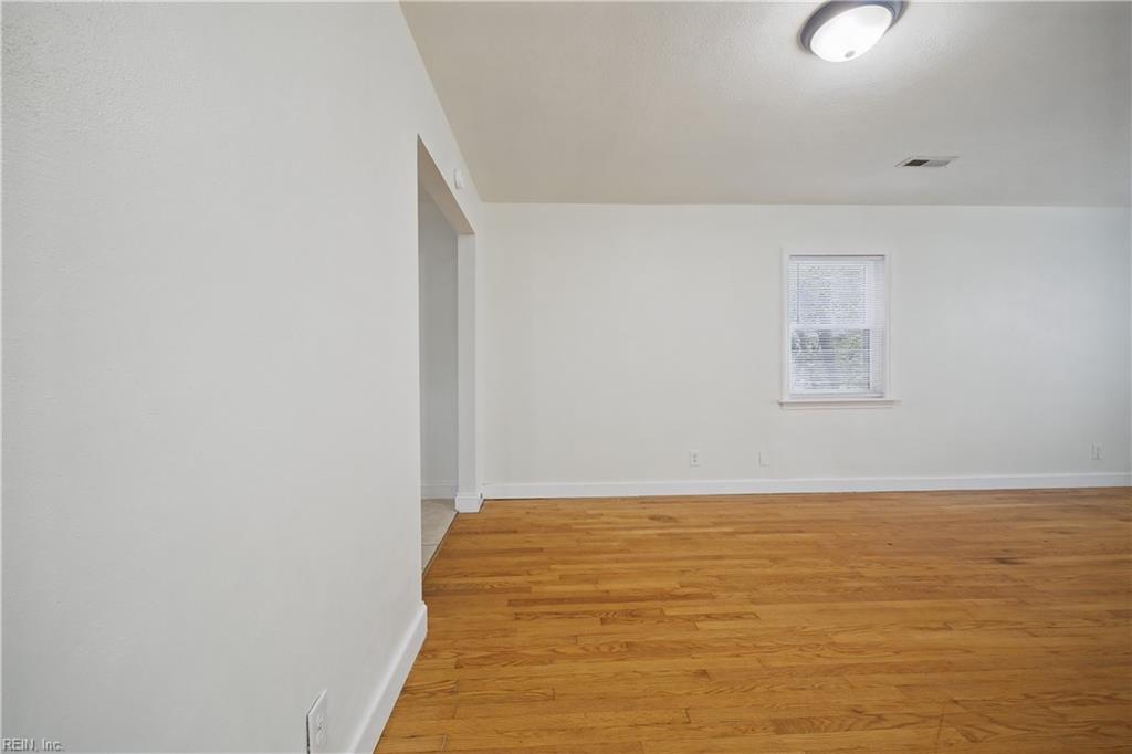 409 38th Street St Property Photo 35