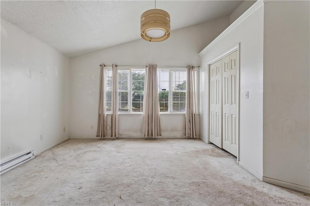 1202 Berkley Ave Property Photo 10