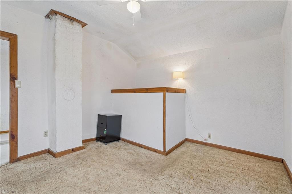 1202 Berkley Ave Property Photo 18