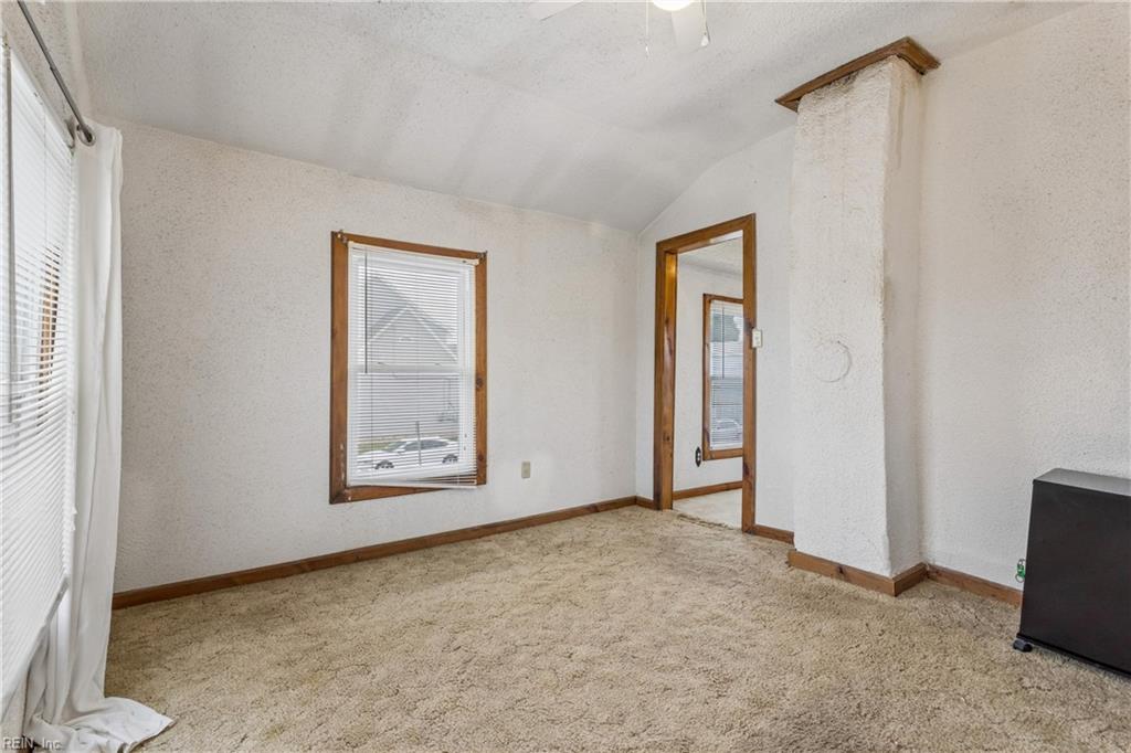 1202 Berkley Ave Property Photo 19