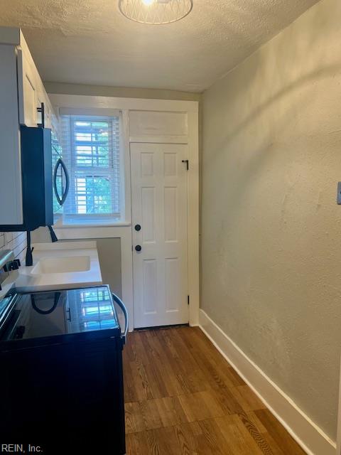 832 Brandon Ave Property Photo 4