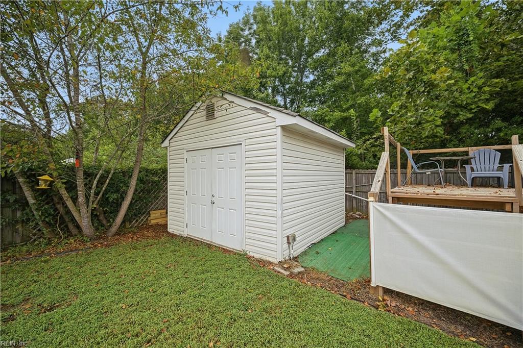 142 Green View Rd Property Photo 36