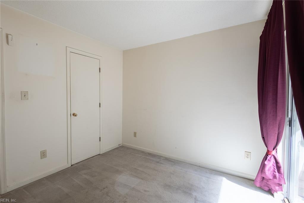 12825 Daybreak Cir Property Photo 6