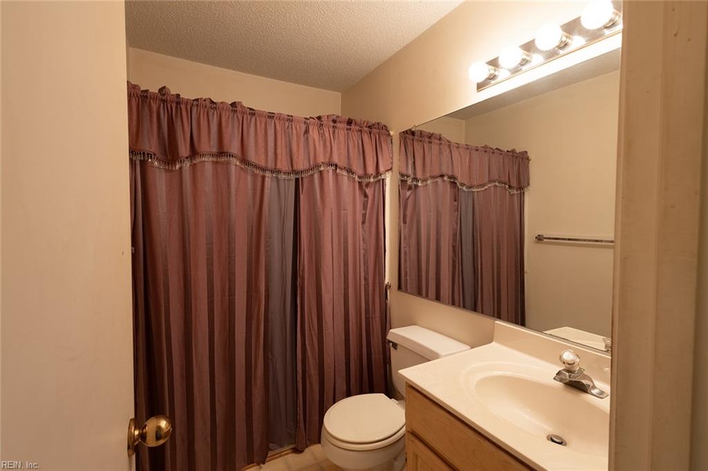 12825 Daybreak Cir Property Photo 9