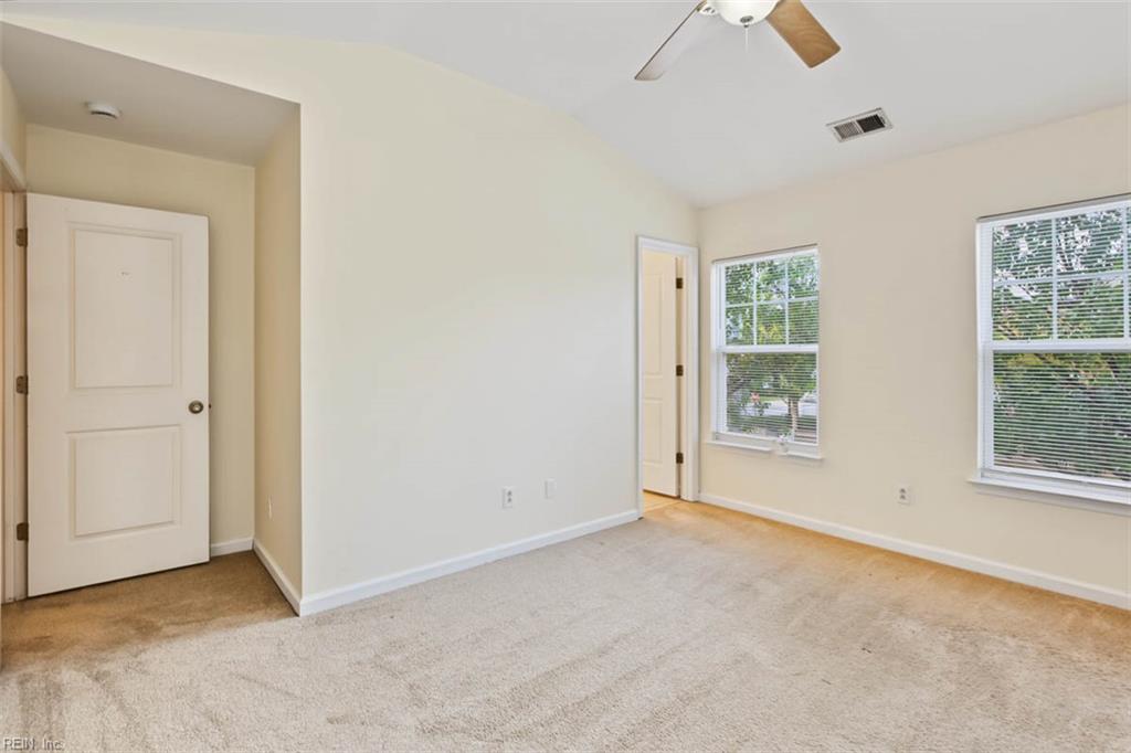 4128 Killam Ave Property Photo 11