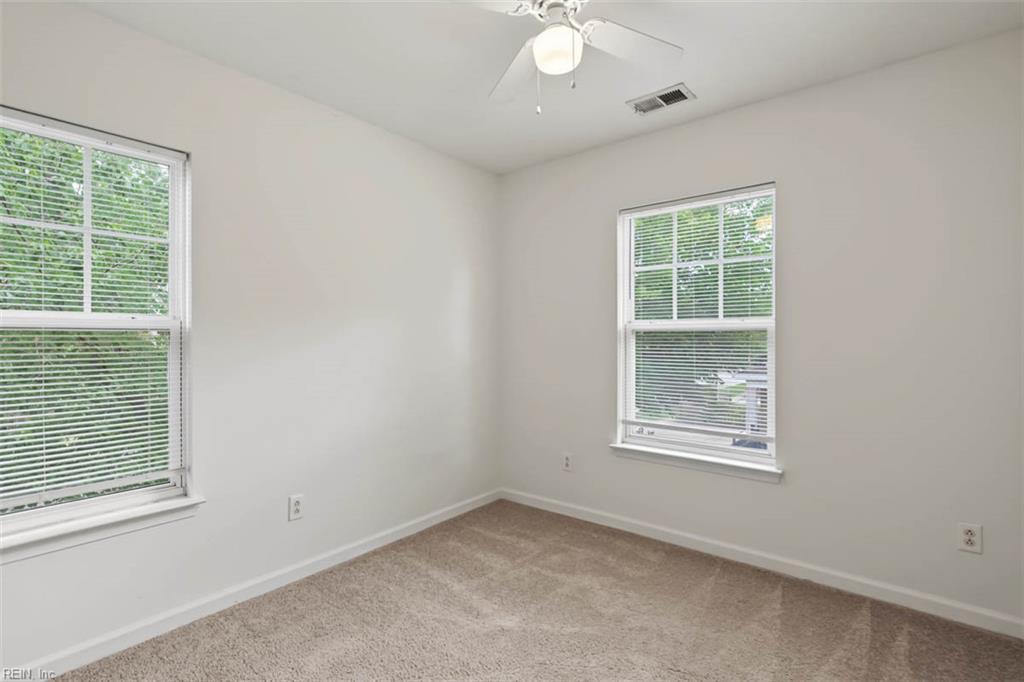 4128 Killam Ave Property Photo 18