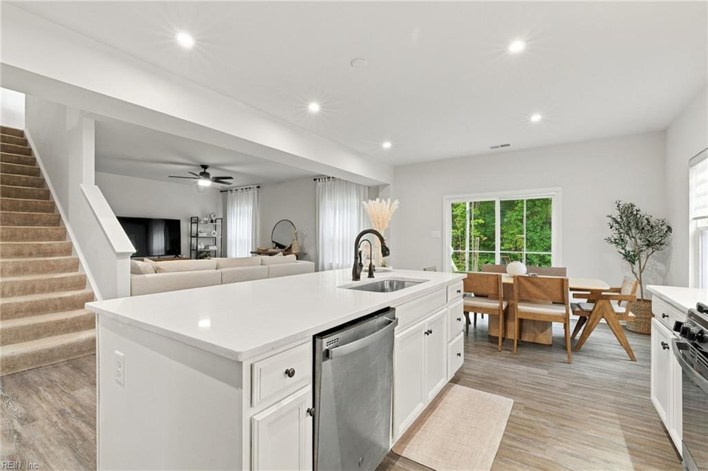 409 Boltons Mill Pw Property Photo 8