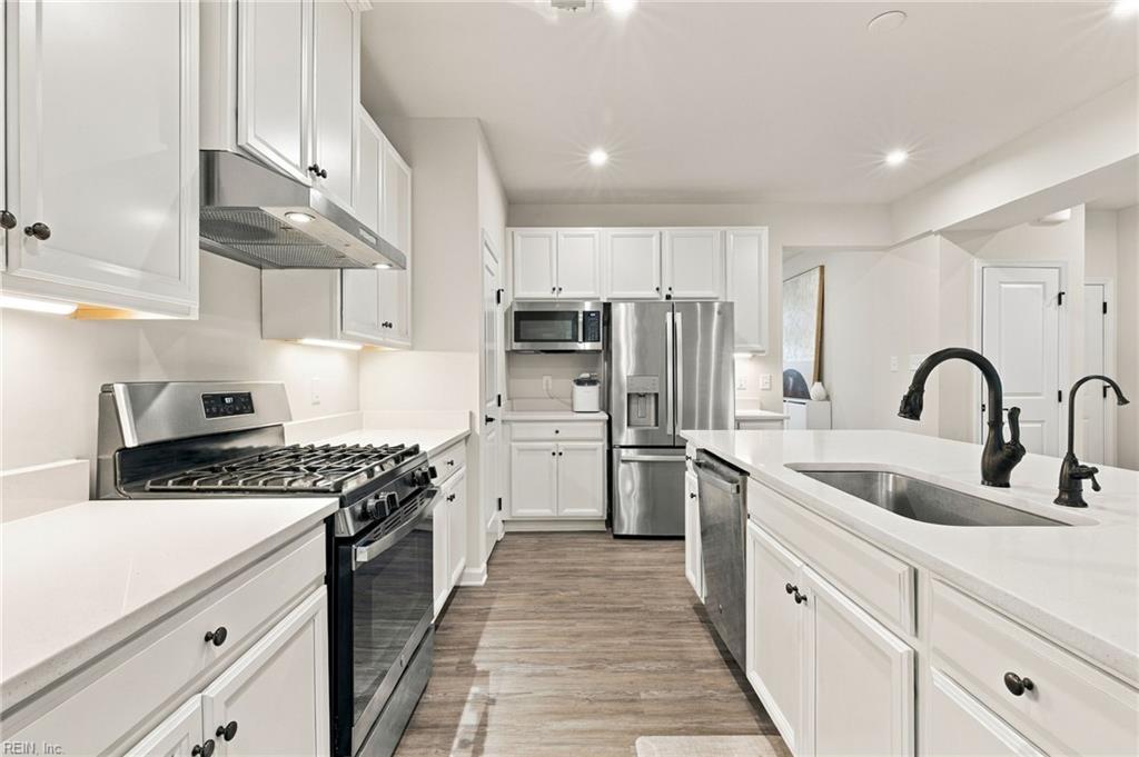 409 Boltons Mill Pw Property Photo 9