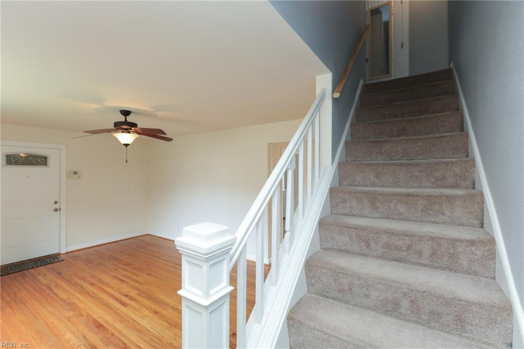 7812 Restmere Rd Property Photo 10