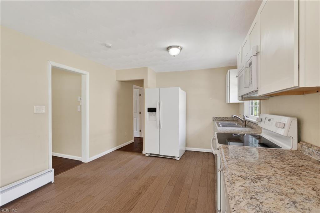 5001 Clifton St Property Photo 12