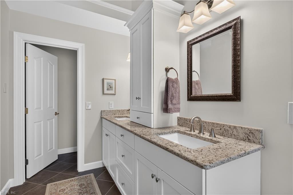 804 Brookside Arch Property Photo 29