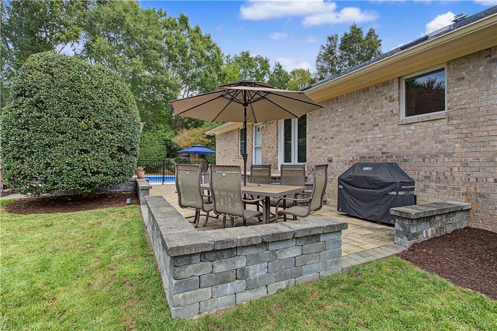 804 Brookside Arch Property Photo 39