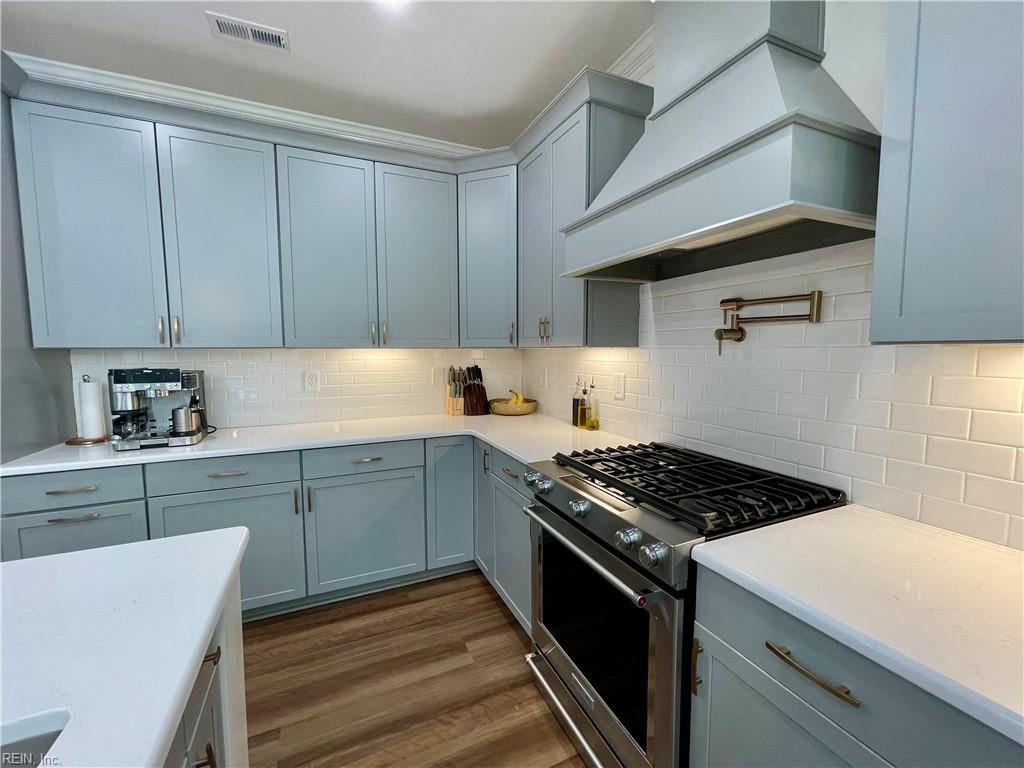 1349 Narrow Way Property Photo 9
