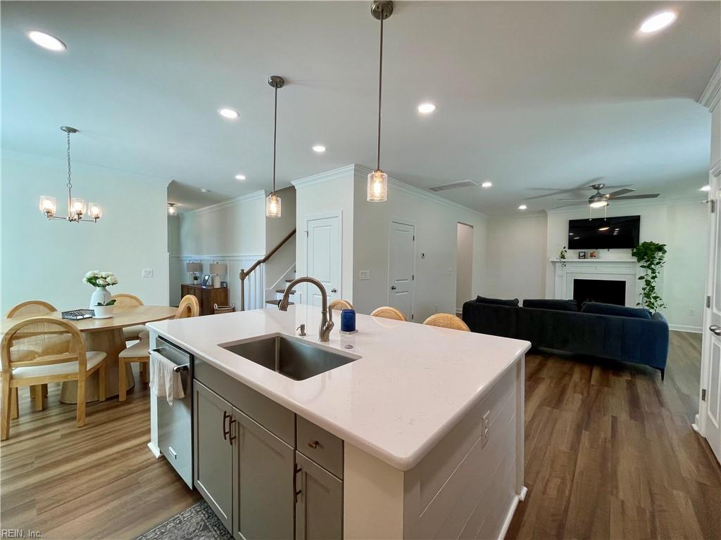 1349 Narrow Way Property Photo 10