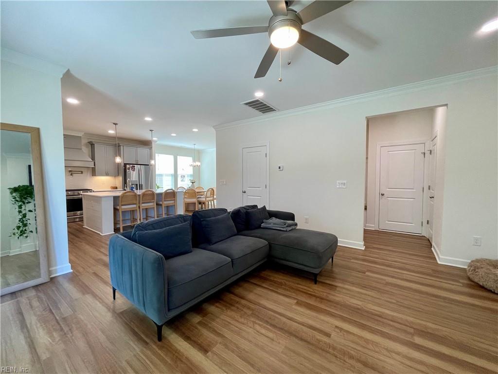 1349 Narrow Way Property Photo 12