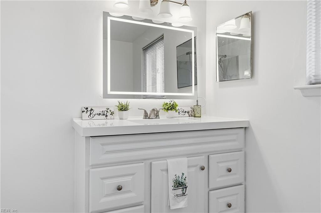 5344 Sir Barton Dr Property Photo 16