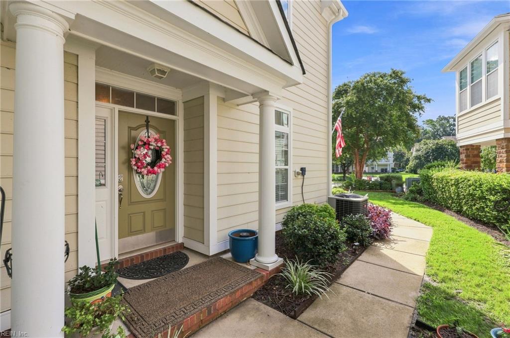 5428 Season Ln Property Photo 6
