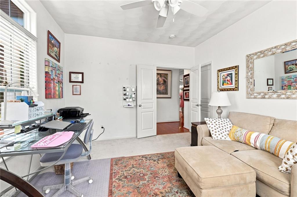 5428 Season Ln Property Photo 18
