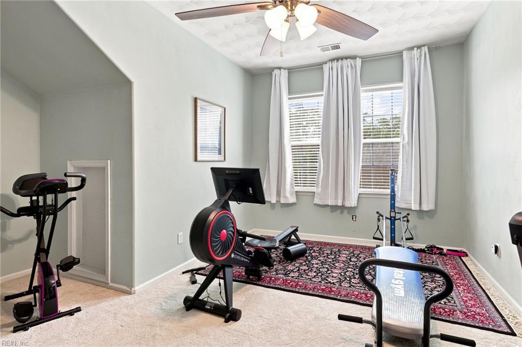 5428 Season Ln Property Photo 22