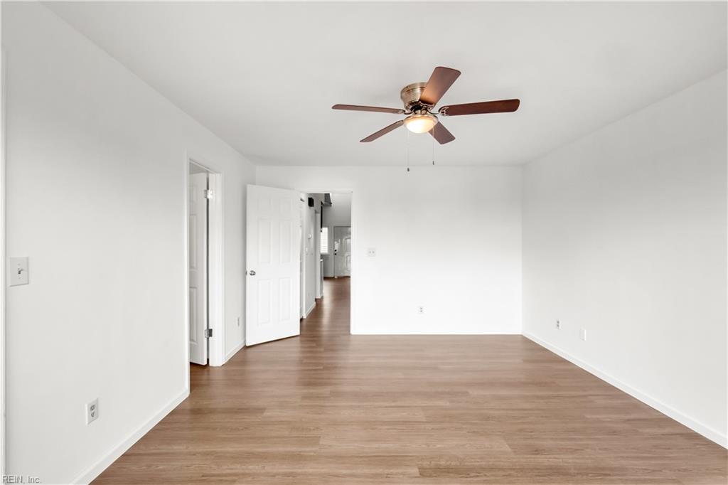 837 Little Bay Ave Property Photo 40