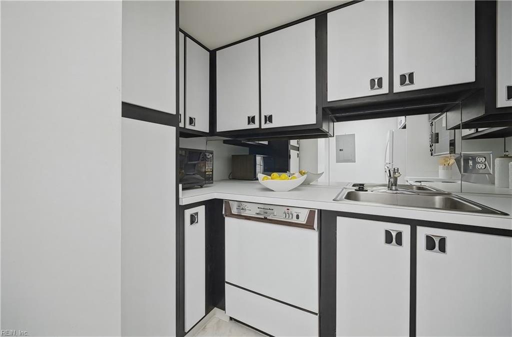 4004 Atlantic Ave Property Photo 15