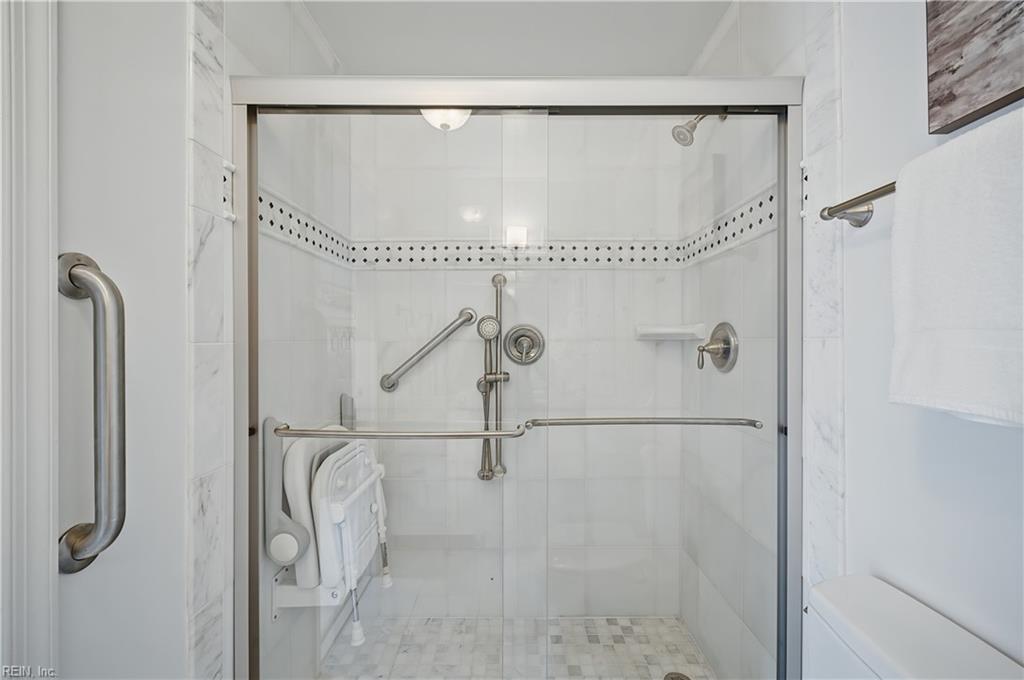 4004 Atlantic Ave Property Photo 21