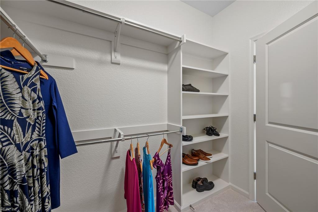 1725 Dromolin Drive #102 Property Photo 24