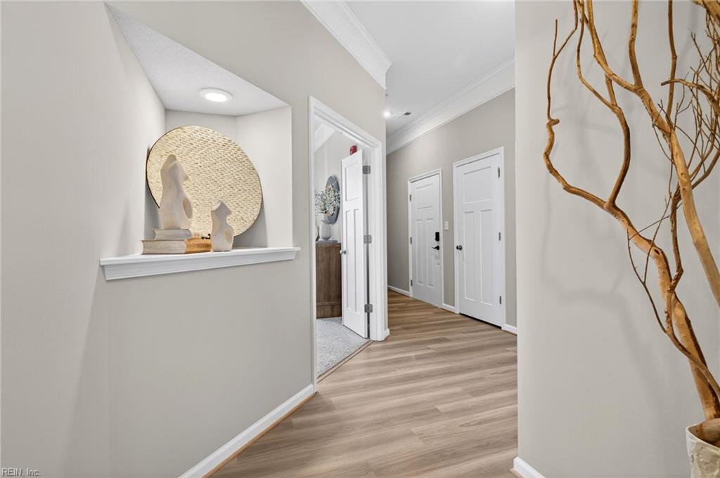 13303 Leighton Way Property Photo 6