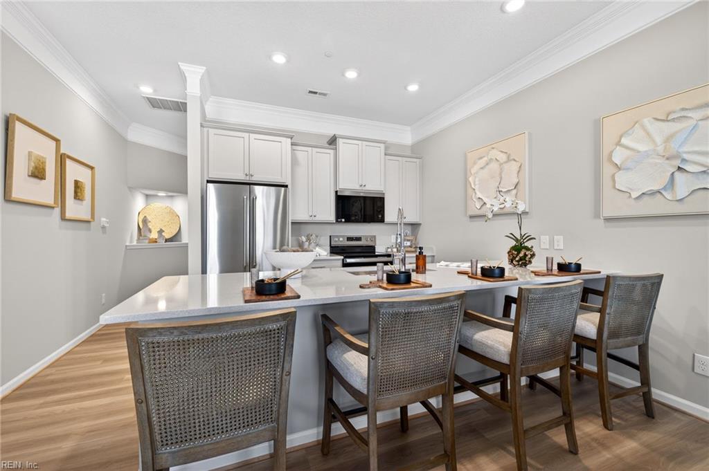 13303 Leighton Way Property Photo 8