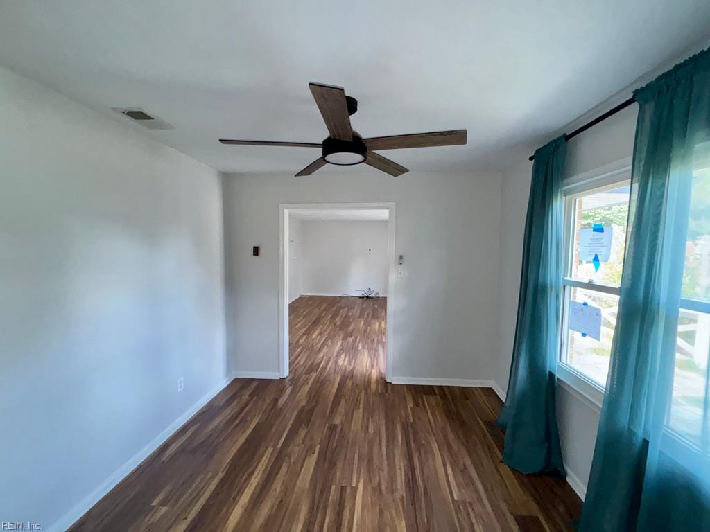 4025 Windsor Gate Pl Property Photo 6