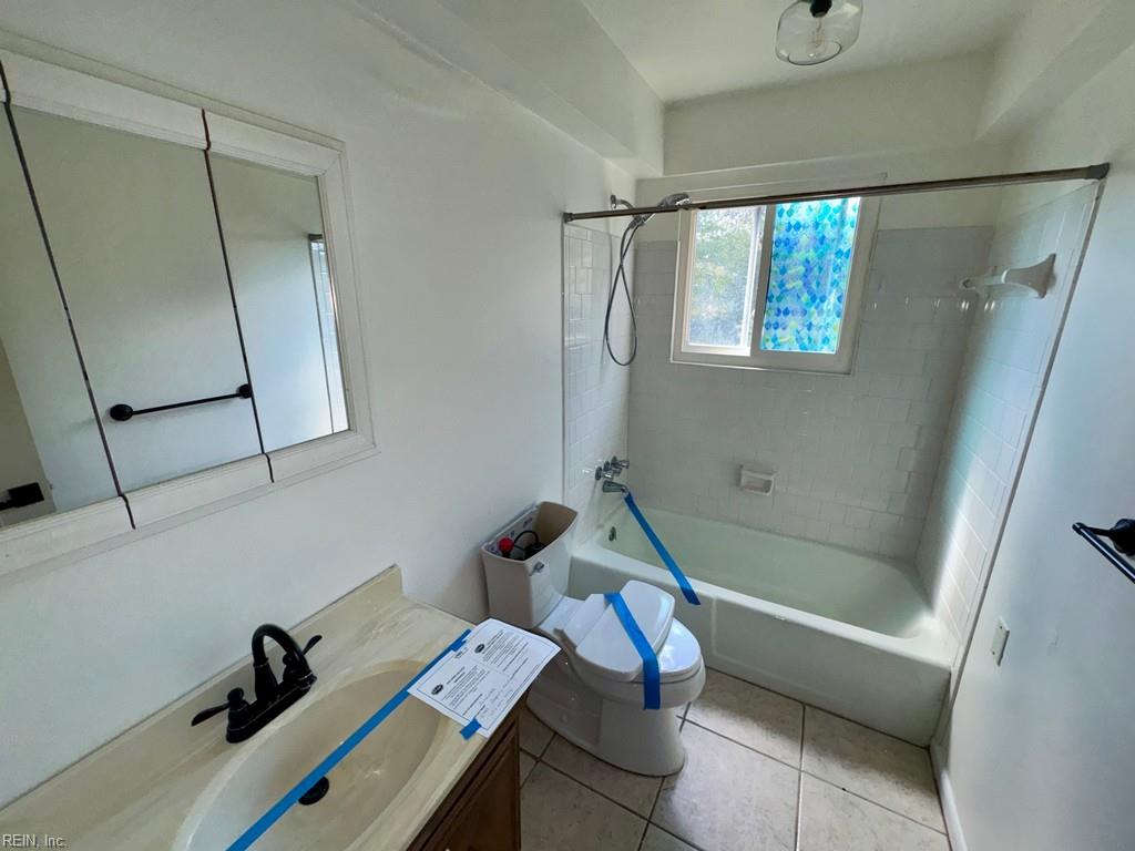 4025 Windsor Gate Pl Property Photo 14
