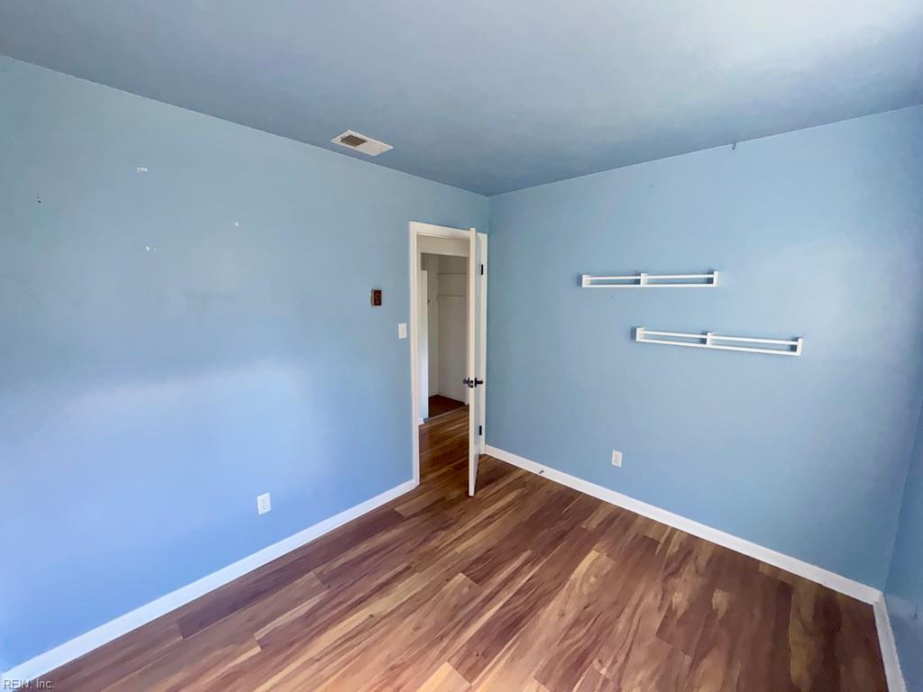 4025 Windsor Gate Pl Property Photo 16