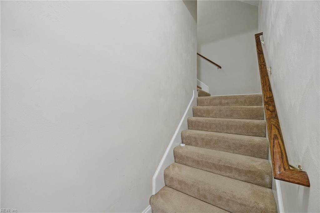 22347 Graystone Dr Property Photo 4