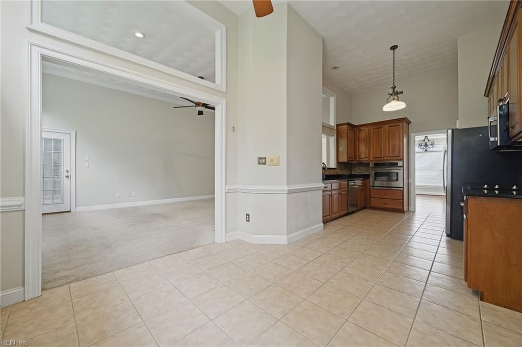 22347 Graystone Dr Property Photo 7