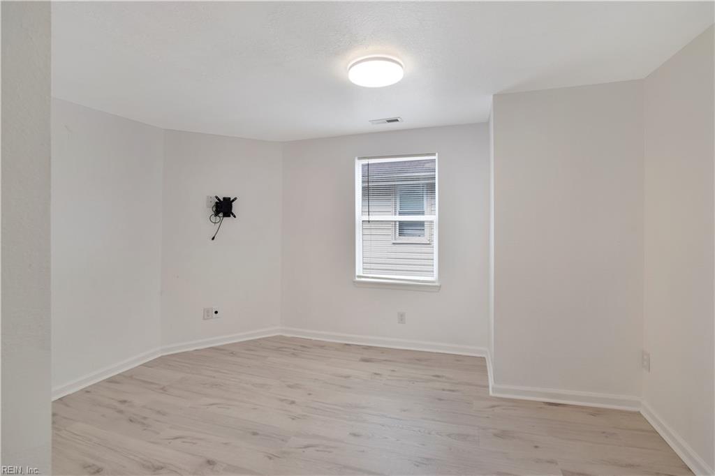 306 Wellons St Property Photo 18
