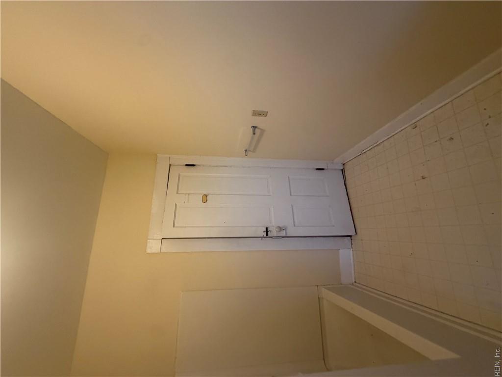 1306 Boissevain Ave Property Photo 25