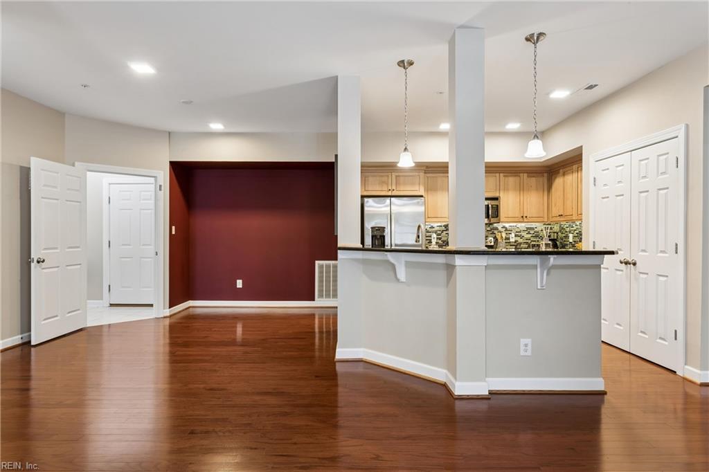 109 Ellery St Property Photo 8