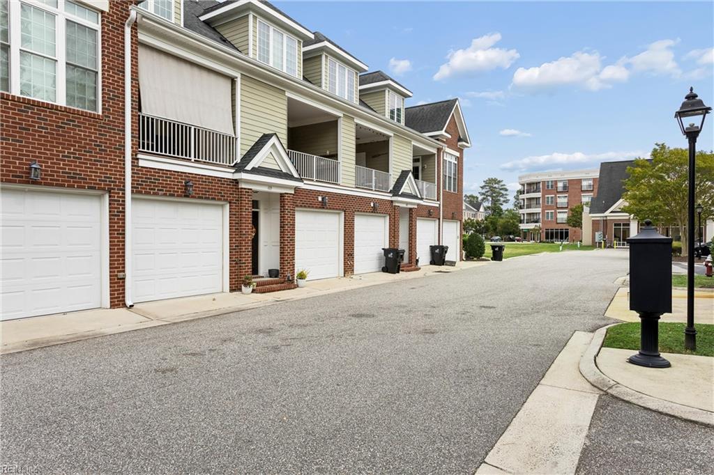 109 Ellery St Property Photo 30
