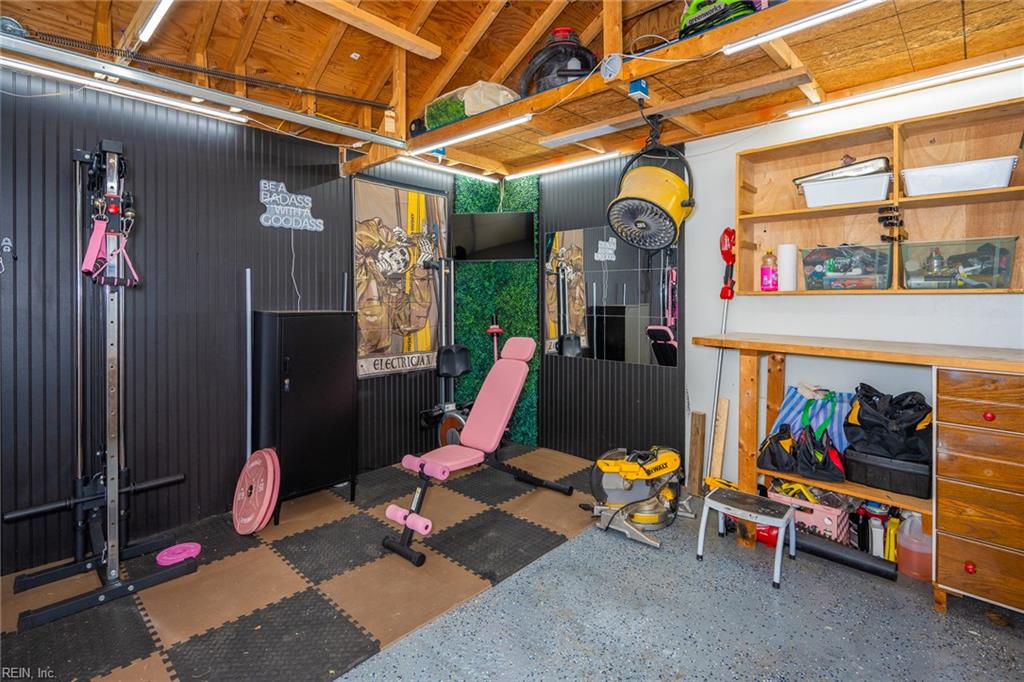 514 Norcum Cir Property Photo 32