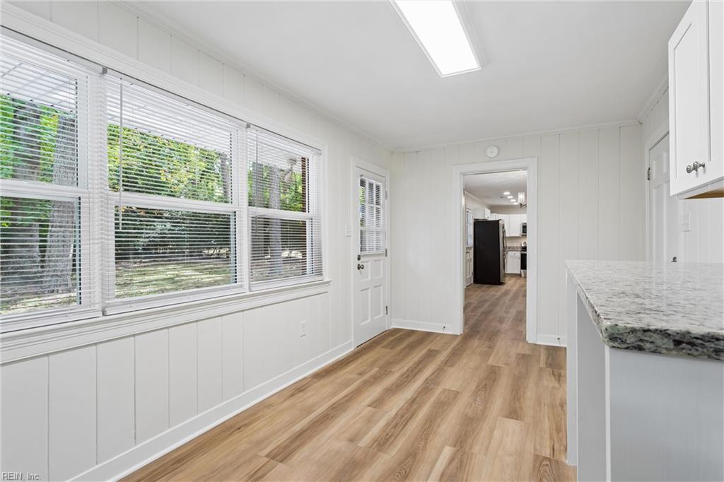 120 Selden Rd Property Photo 17