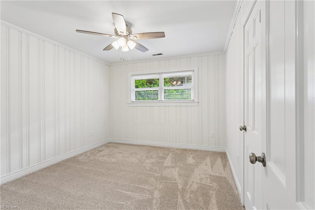 120 Selden Rd Property Photo 24
