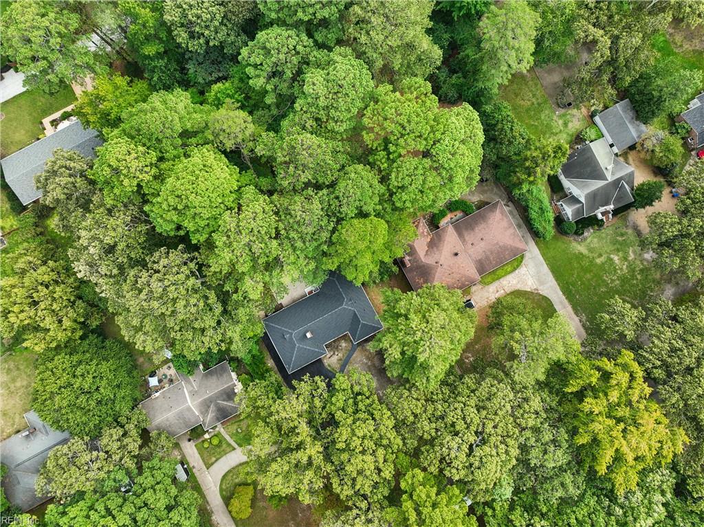 120 Selden Rd Property Photo 48