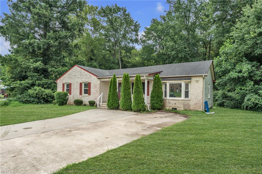 208 Locust St Property Photo 2