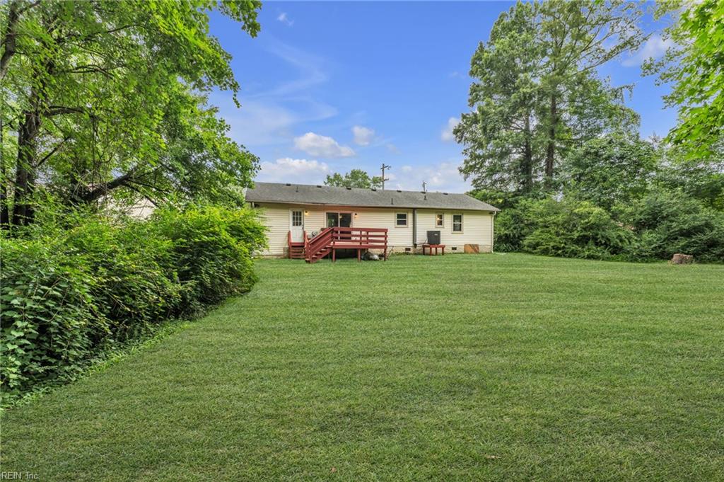 208 Locust St Property Photo 32