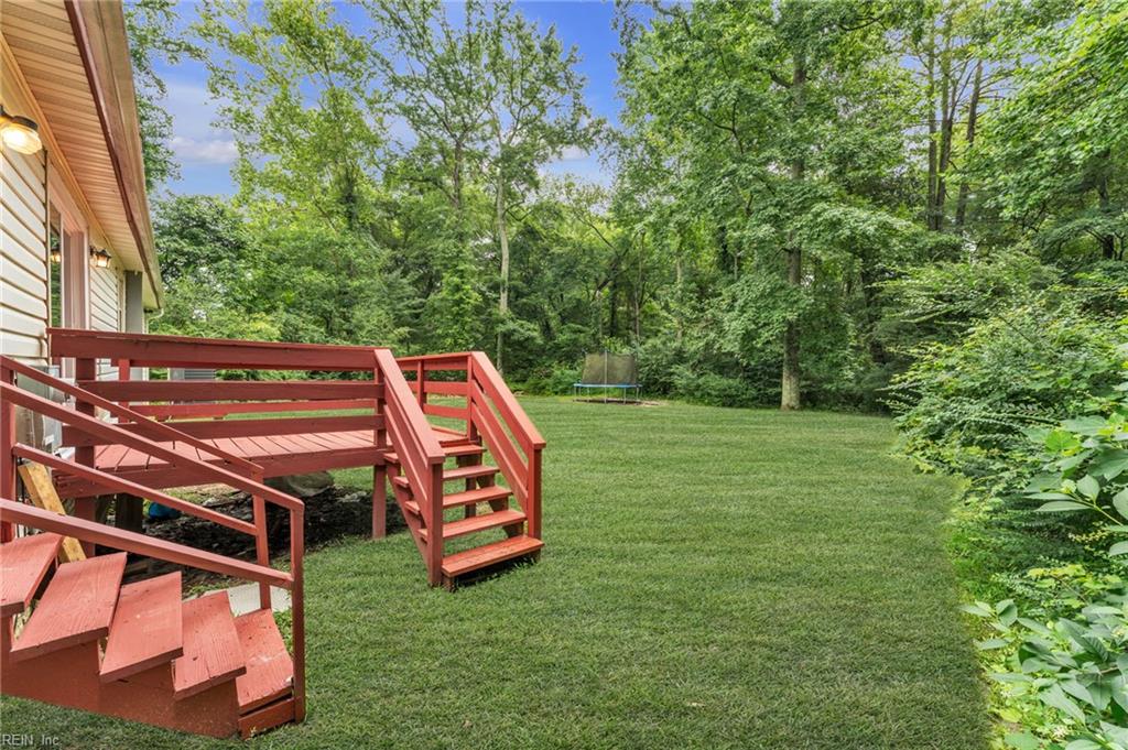 208 Locust St Property Photo 34