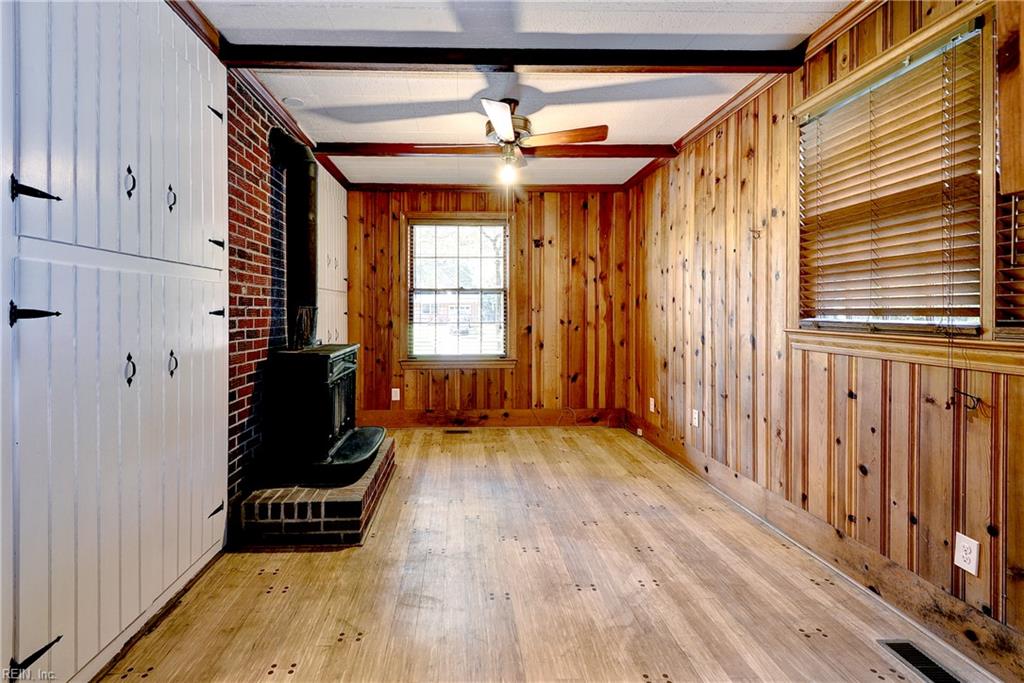 3 Bonnie Ln Property Photo 12