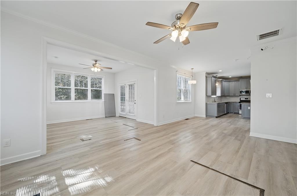 758 Poquoson Ave Property Photo 9