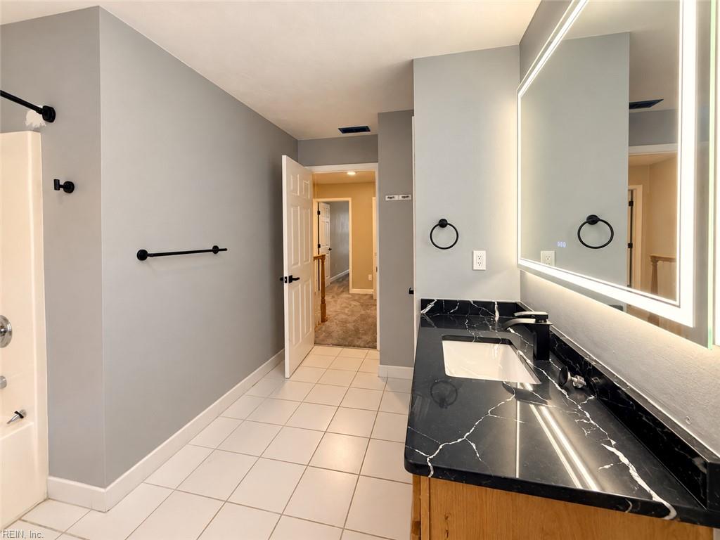 5033 Krick St Property Photo 43